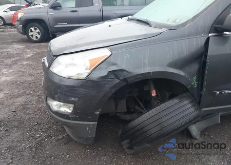 2009 Chevrolet Traverse Lt из США, поврежденный, VIN 1GNEV23D69S110688